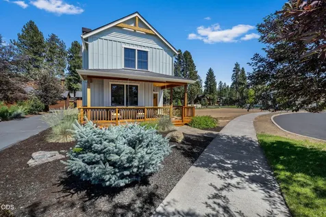446 S Cottonwood Street Sisters OR 97759