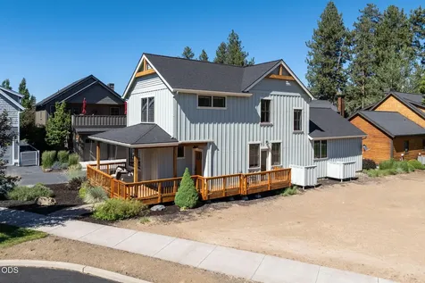 446 S Cottonwood Street Sisters OR 97759