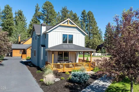 446 S Cottonwood Street Sisters OR 97759