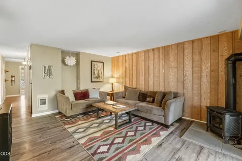 57057 Abbot House Lane Sunriver OR 97707