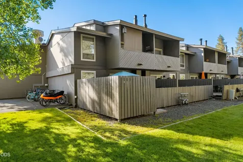 57057 Abbot House Lane Sunriver OR 97707