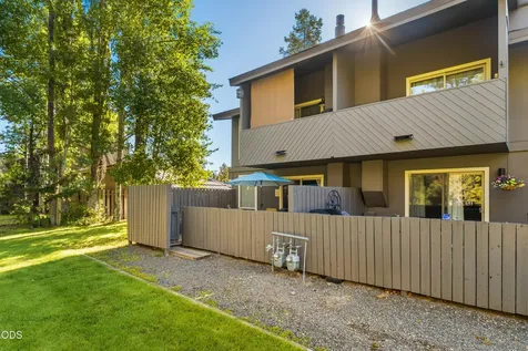 57057 Abbot House Lane Sunriver OR 97707