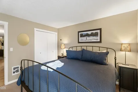 57057 Abbot House Lane Sunriver OR 97707