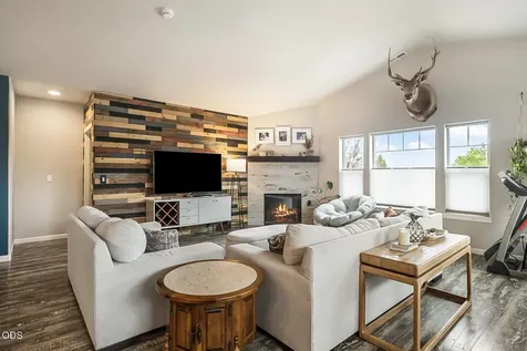 2788 SW 34th Street Redmond OR 97756