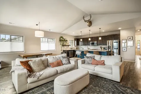 2788 SW 34th Street Redmond OR 97756