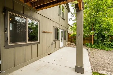 2788 SW 34th Street Redmond OR 97756