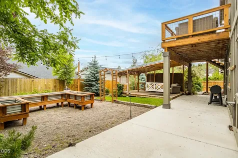 2788 SW 34th Street Redmond OR 97756