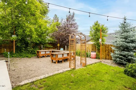 2788 SW 34th Street Redmond OR 97756