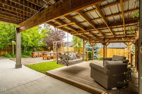 2788 SW 34th Street Redmond OR 97756