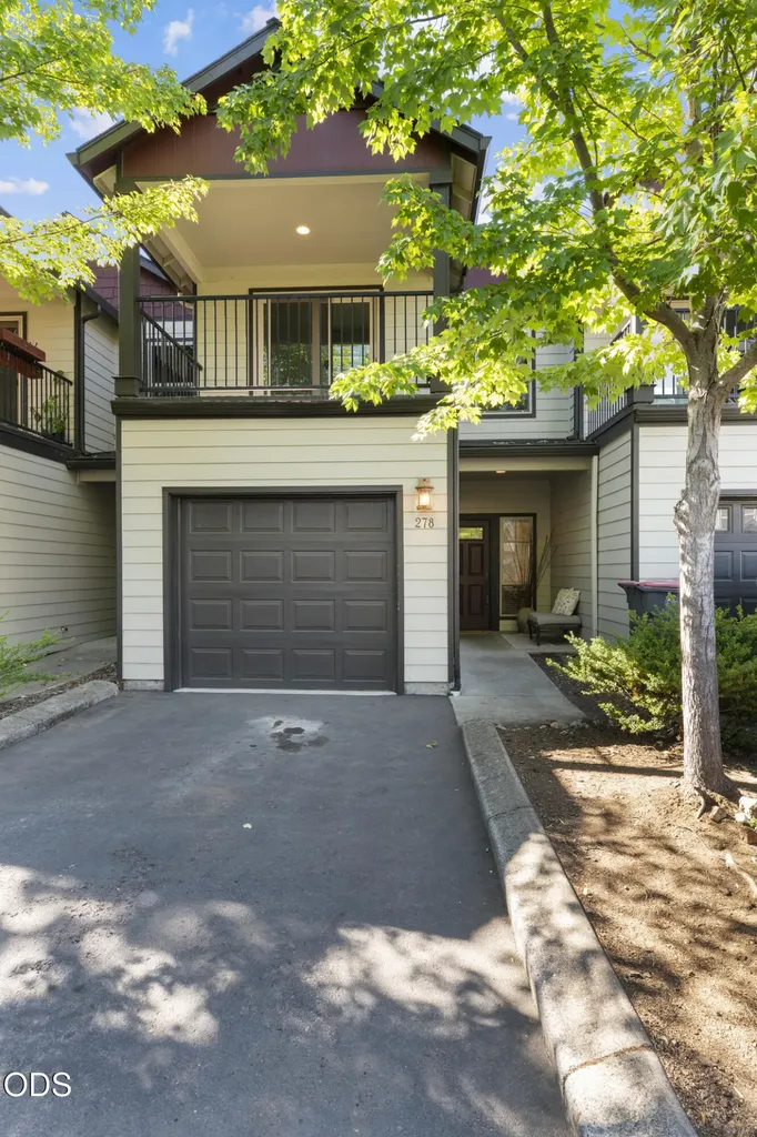 278 Tyler Avenue Central Point OR 97502