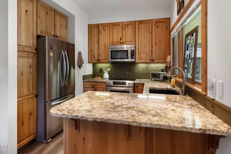 17733 Meadow House Court Sunriver OR 97707