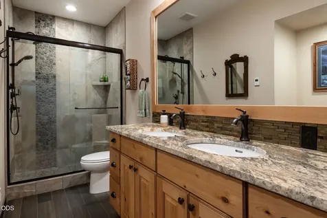 17733 Meadow House Court Sunriver OR 97707