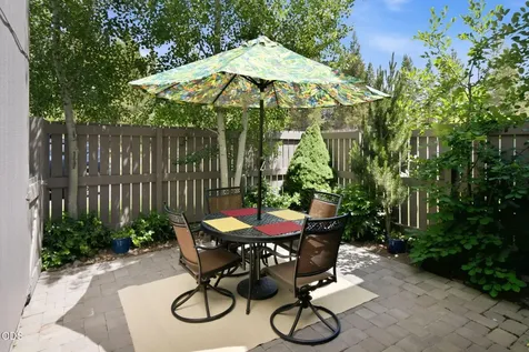 17733 Meadow House Court Sunriver OR 97707