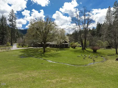 910 Reeves Creek Road Selma OR 97538