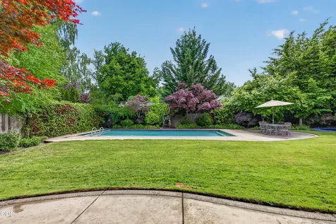 2630 Kerrisdale Ridge Drive Medford OR 97504