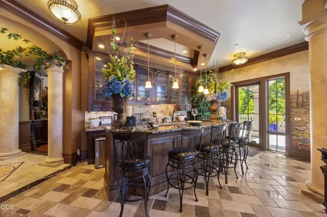 200 Belle Fiore Lane Ashland OR 97520