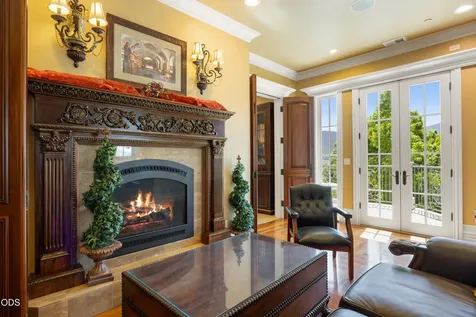 200 Belle Fiore Lane Ashland OR 97520