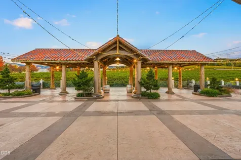 200 Belle Fiore Lane Ashland OR 97520