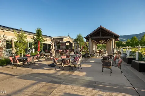 200 Belle Fiore Lane Ashland OR 97520