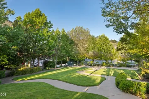200 Belle Fiore Lane Ashland OR 97520