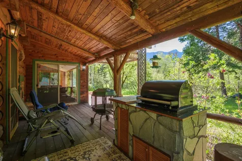 8501 Deer Creek Road Selma OR 97538