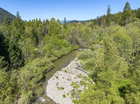 8501 Deer Creek Road Selma OR 97538