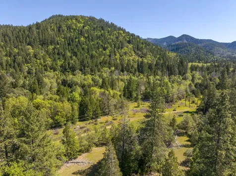 8501 Deer Creek Road Selma OR 97538