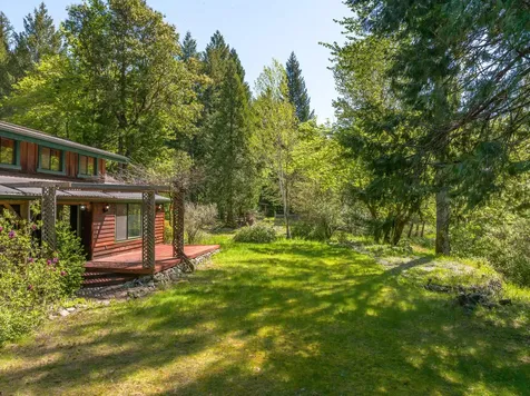 8501 Deer Creek Road Selma OR 97538