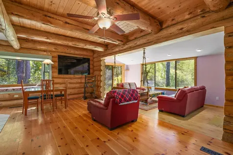 8501 Deer Creek Road Selma OR 97538