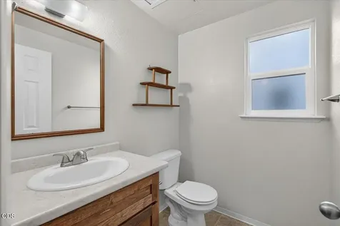 211 W Bolz Road Phoenix OR 97535
