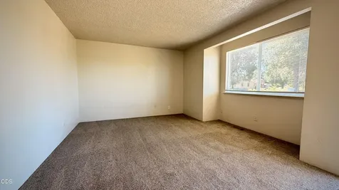 241 W Bolz Road Phoenix OR 97535