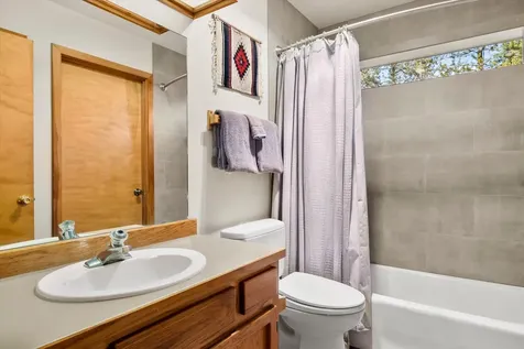 17894 Red Cedar Lane Sunriver OR 97707