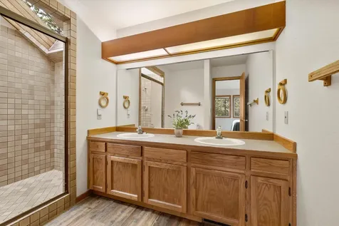 17894 Red Cedar Lane Sunriver OR 97707