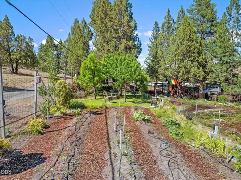 208 Adam Canyon City OR 97820