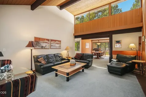 57218 Island Road Sunriver OR 97707