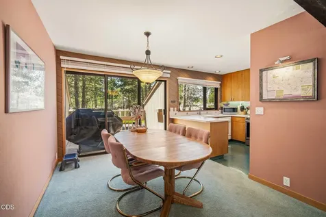 57218 Island Road Sunriver OR 97707