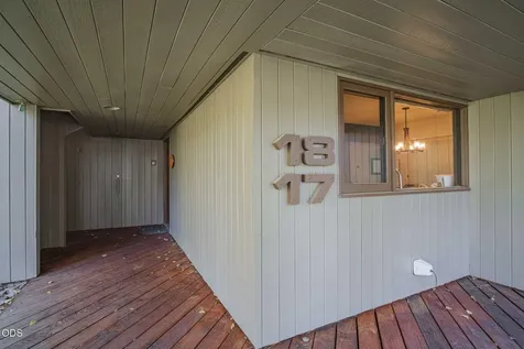 57218 Island Road Sunriver OR 97707