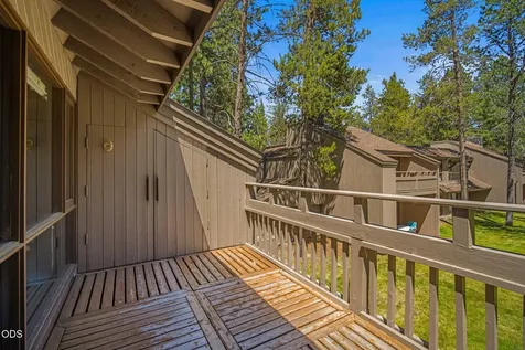 57218 Island Road Sunriver OR 97707