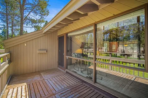 57218 Island Road Sunriver OR 97707