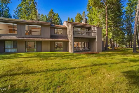 57218 Island Road Sunriver OR 97707