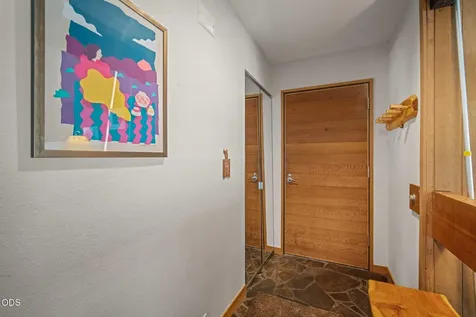 57218 Island Road Sunriver OR 97707