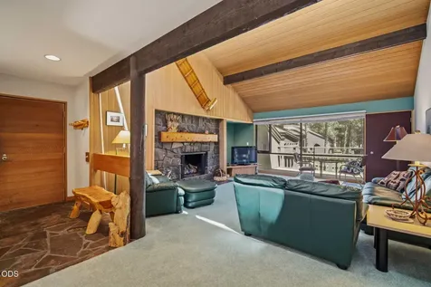 57218 Island Road Sunriver OR 97707