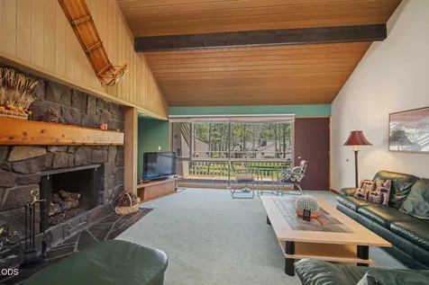 57218 Island Road Sunriver OR 97707