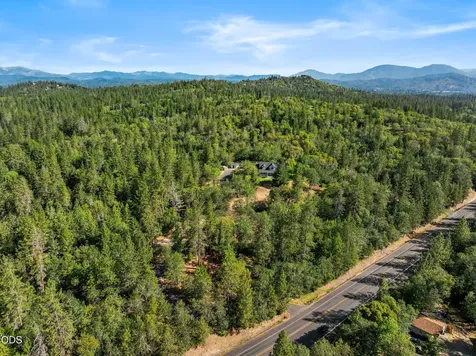 3620 Demaray Drive Grants Pass OR 97527