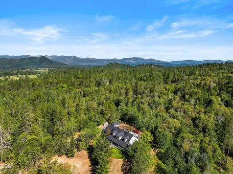 3620 Demaray Drive Grants Pass OR 97527