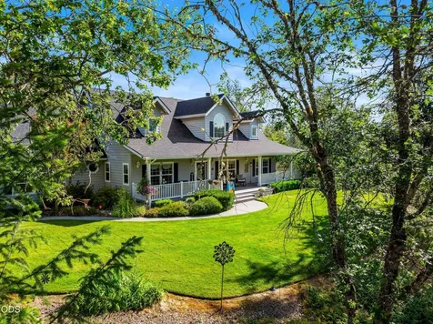 3620 Demaray Drive Grants Pass OR 97527