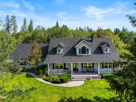 3620 Demaray Drive Grants Pass OR 97527