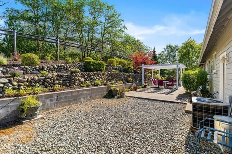 3620 Demaray Drive Grants Pass OR 97527