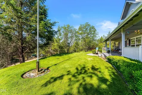 3620 Demaray Drive Grants Pass OR 97527