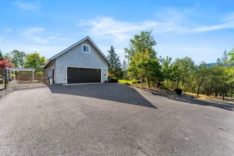 3620 Demaray Drive Grants Pass OR 97527